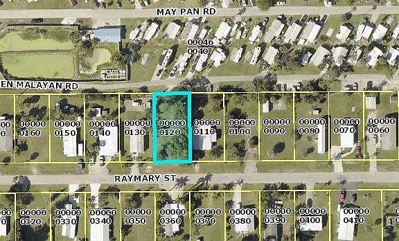 3rd image of 7714 Raymary St