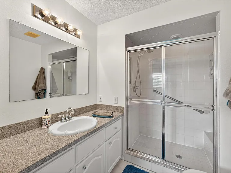 2048 NW 50th Ave — Photo 25