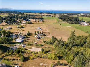 198 Shore Rd, Pt Angeles, WA 98362