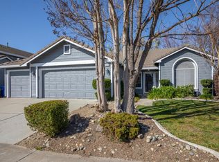 953 Lake Canyon Ave, Galt, CA 95632