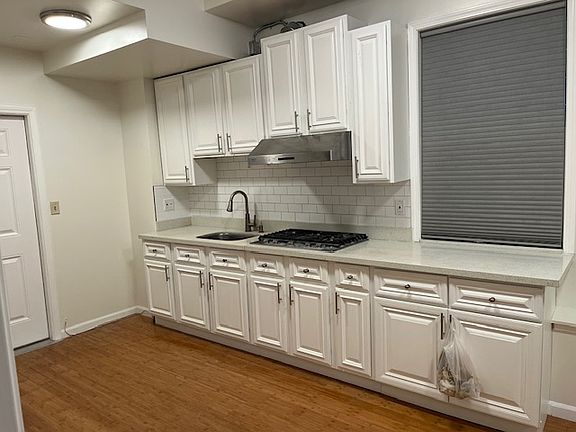 2nd image of 45 Diamond St #A