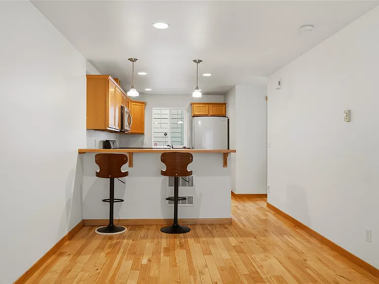 10520 Whitman Ave N #C — Photo 7