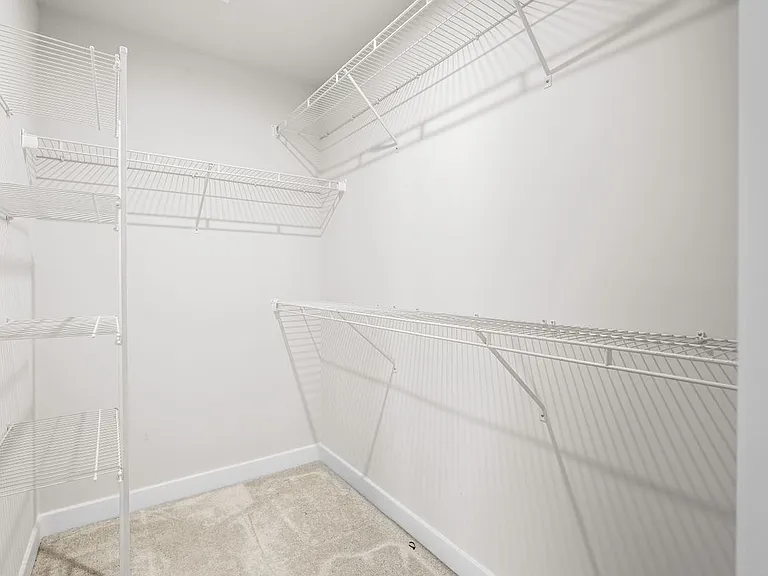 148 Fletcher Cir — Photo 4