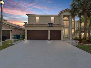 5303 NW 112th Ter, Pompano Beach, FL 33076