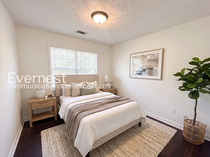 4 bed, 2.0 bath, 1501 sqft, $2,495 — Photo 4