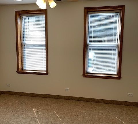 4th image of 2915 N Southport Ave APT 2