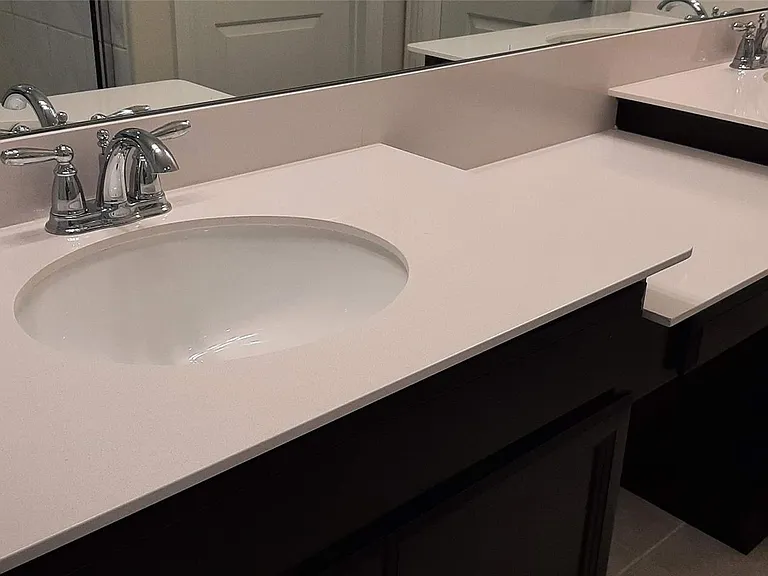 325 Kennewick Dr — Photo 10