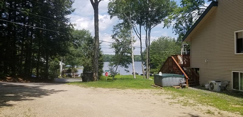 1st image of 302 Camelot Shore Dr