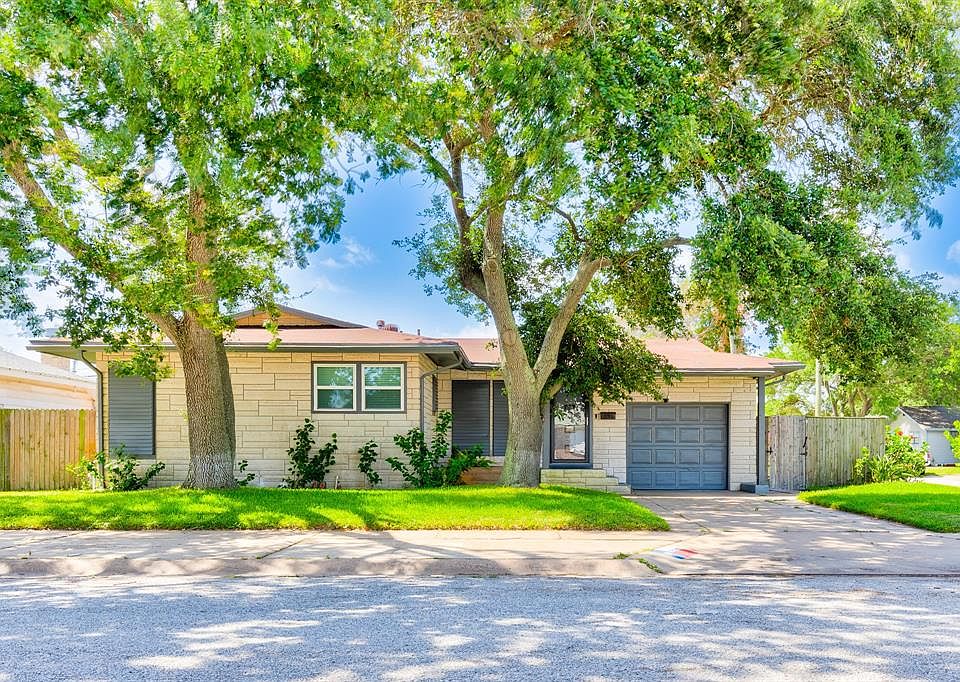1st image of 7217 Sycamore Dr