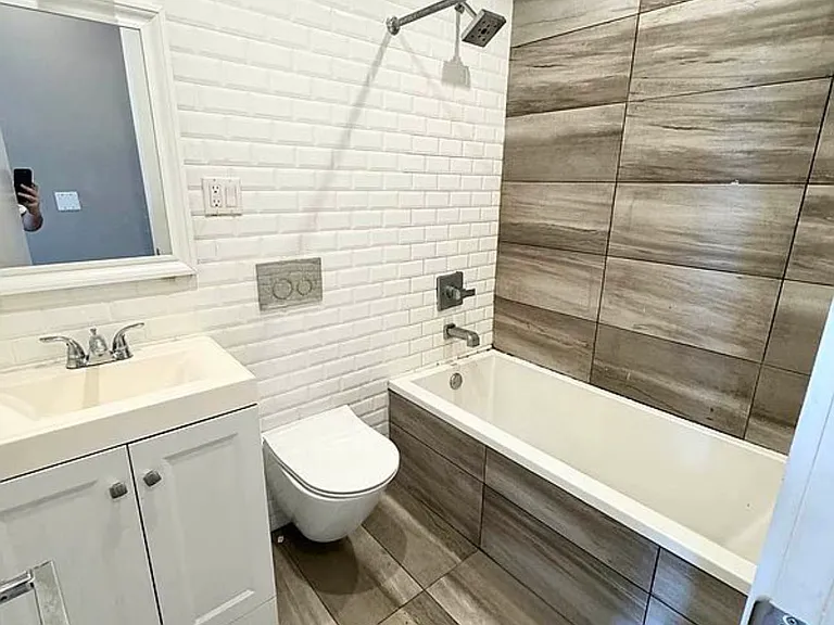 865 Saint Johns Pl #2A — Photo 2