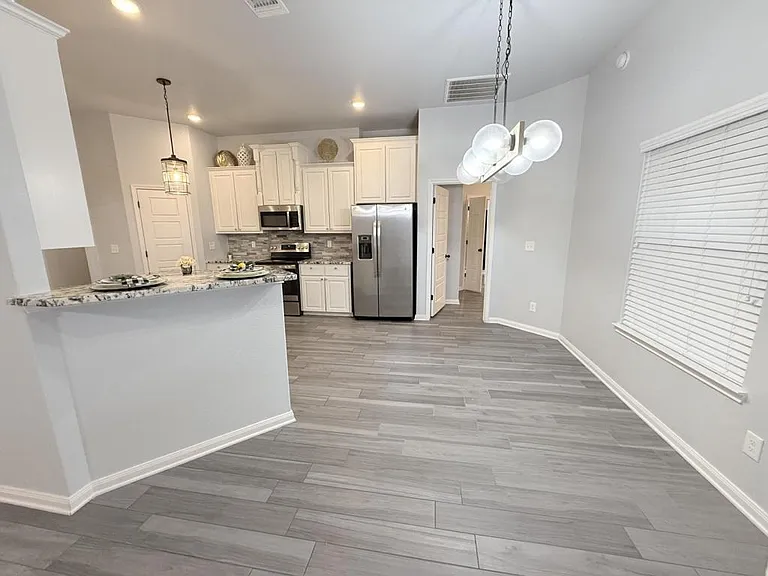 8301 Grayson Trl — Photo 17