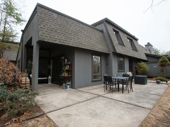 130 Mallard Drive #130, Avon, CT 06001