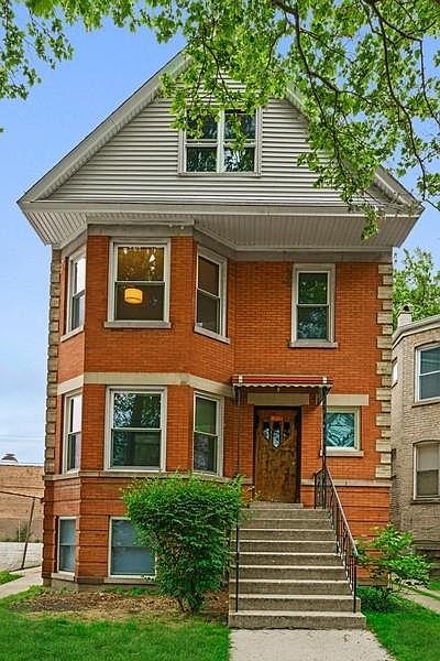 1st image of 4950 N Claremont Ave #2