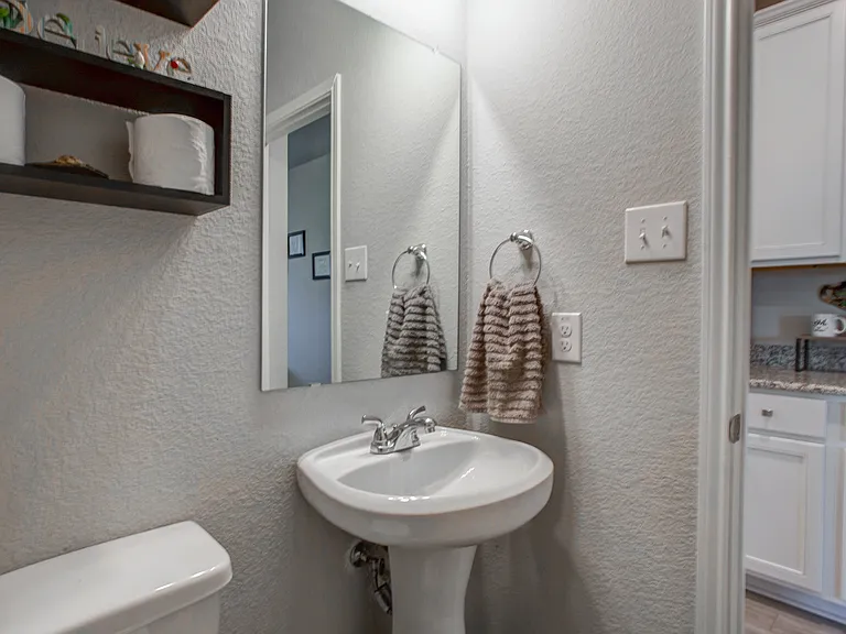 2820 Brittlebush Dr — Photo 17
