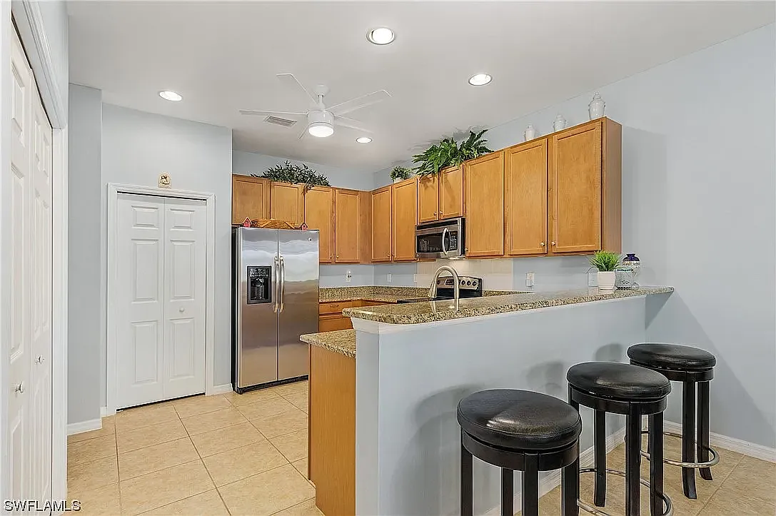 3 bed, 1810 sqft, $2,750 — Photo 2
