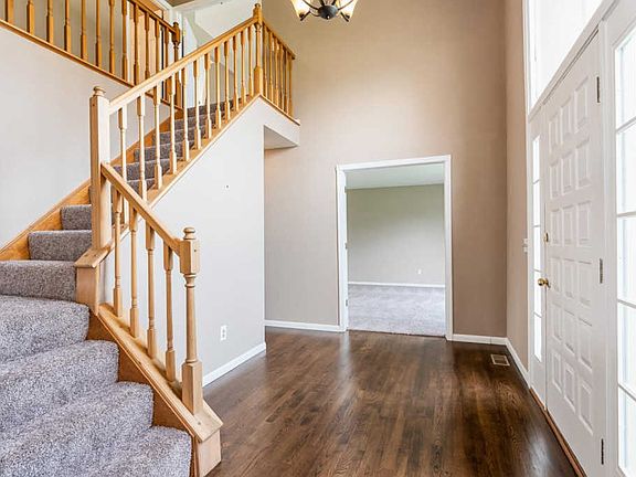 2nd image of 6301 Paxton Woods Dr