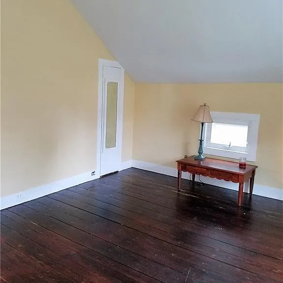 111 North St — Photo 11