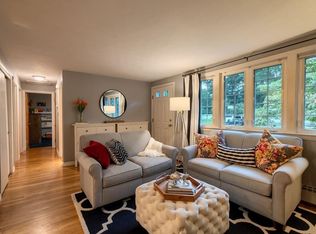 5 Robert Cir, Tewksbury, MA 01876