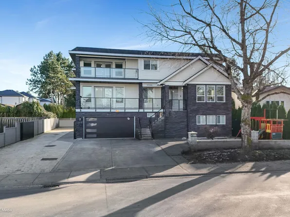 17268 61a Ave, Surrey, BC V3S 4V7