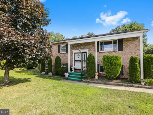 6734 Fox Meadow Rd, Gwynn Oak, MD 21207