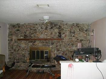 2nd image of 1092 Tivoli Dr