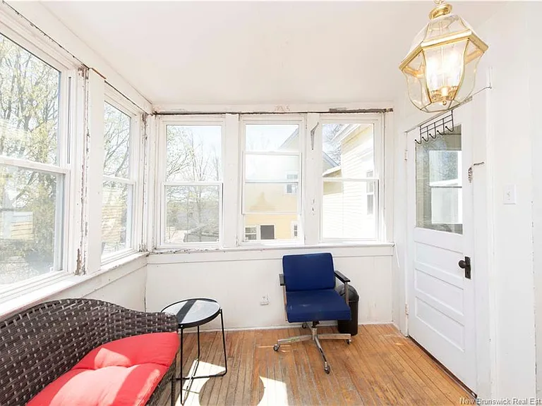 15 Allison Ave — Photo 20