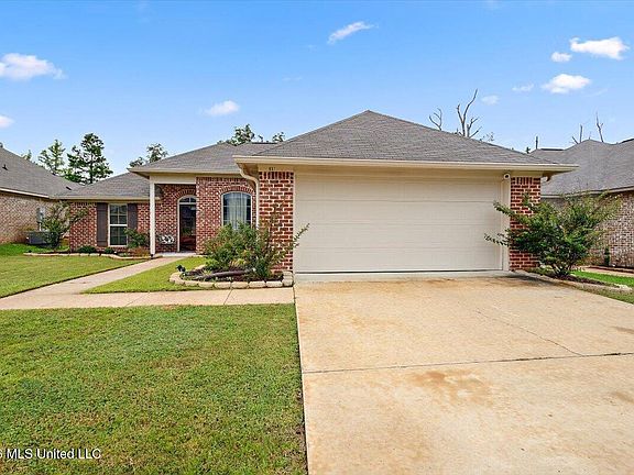 2nd image of 937 Filmore Dr
