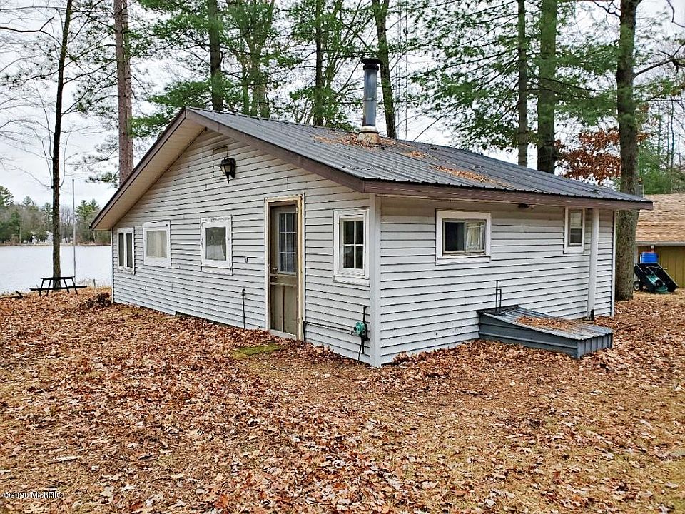 1st image of 5986 S Whalen Lake Dr