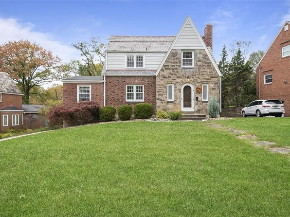 4608 Rolling Hills Rd, Pittsburgh, PA 15236