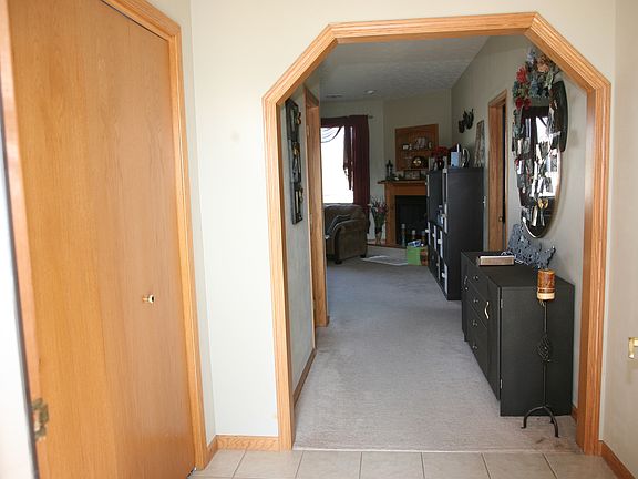 5th image of 1202 Republic Cir