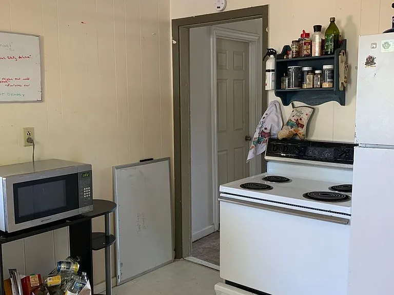 515 Carolina St — Photo 24