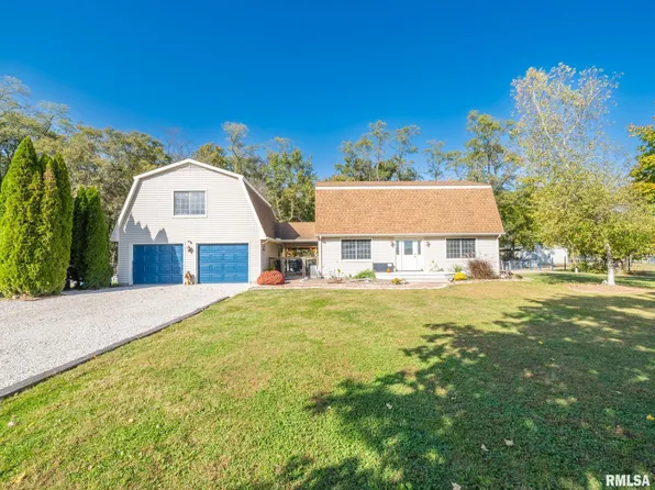 23815 W Lorance Rd, Laura, IL 61451