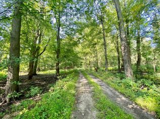 Calvin Center Rd, Cassopolis, MI 49031