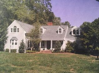 15 Wedgewood Ln, Morristown, NJ 07960