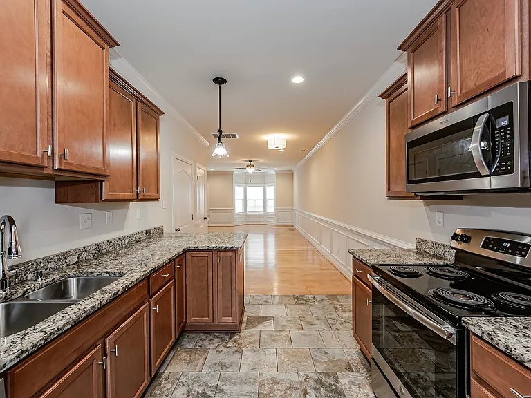 7380 Pebble Lake Dr — Photo 9