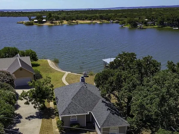 1813 Spring St, Tow, TX 78672