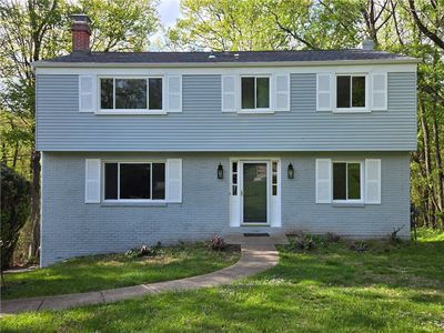 111 Greyfriar Dr, Pittsburgh, PA, 15215