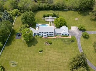 364 Ridge Rd, Barrington, IL 60010