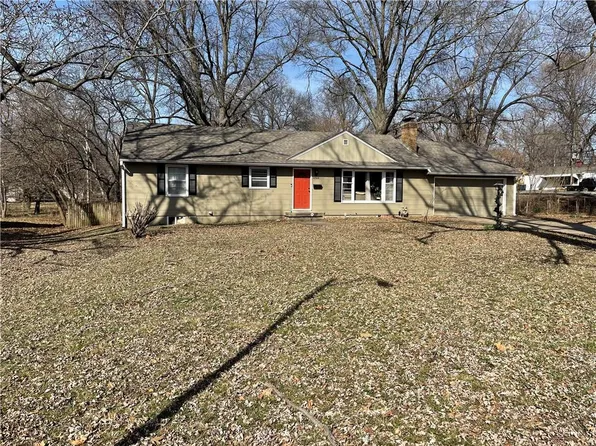 6504 E 110th Ter, Kansas City, MO 64134