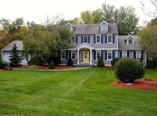 25 River View Ct, Cheshire, CT 06410