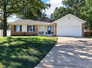 341 Westbrook Dr, O'Fallon, MO 63366