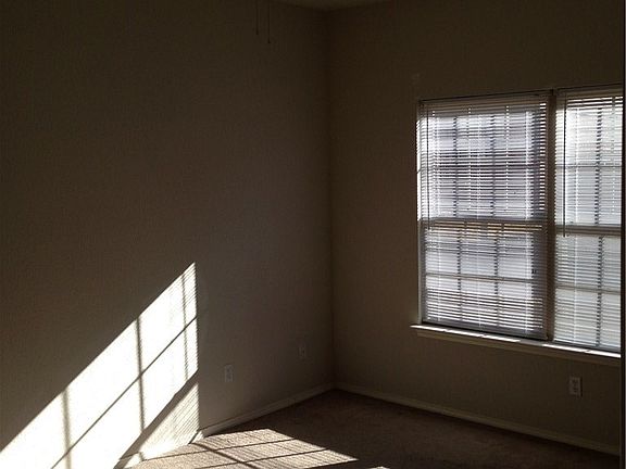 5th image of 3003 SW Deerfield Blvd #3003