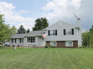 1157 Valley Dr, Traverse City, MI 49685