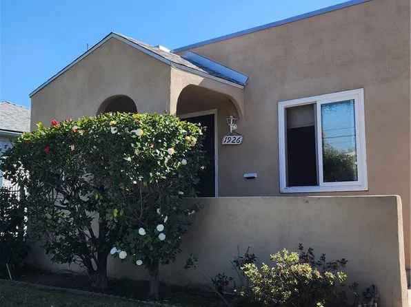 1926 Yosemite Dr, Los Angeles, CA 90041