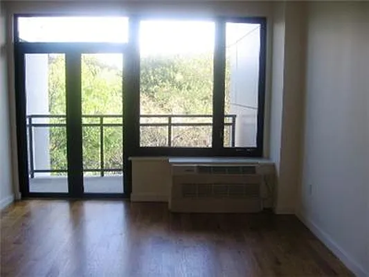 Rented by Mark David | media 13