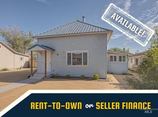 327 Lost River Ave, Arco, ID 83213