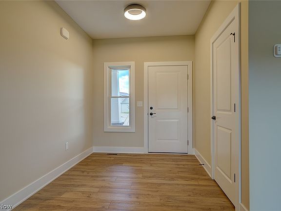2nd image of 435 Granger Rd