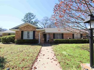3333 Brookside Dr, Tyler, TX 75701