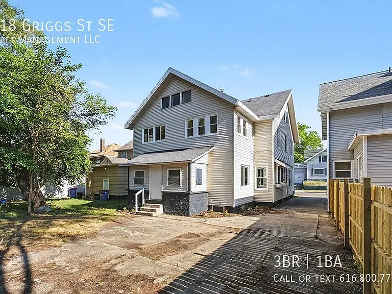 418 Griggs St SE — Photo 18