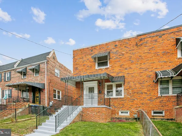 529 Foxhall Pl SE, Washington, DC 20032